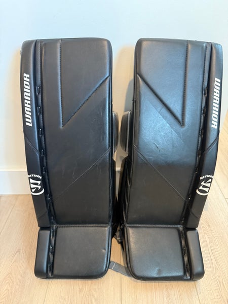 28" Warrior Ritual G6 E+ Goalie Leg Pads (Used)