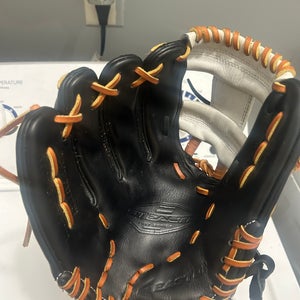 Easton LH Infield Softball Glove 11.75" (New)