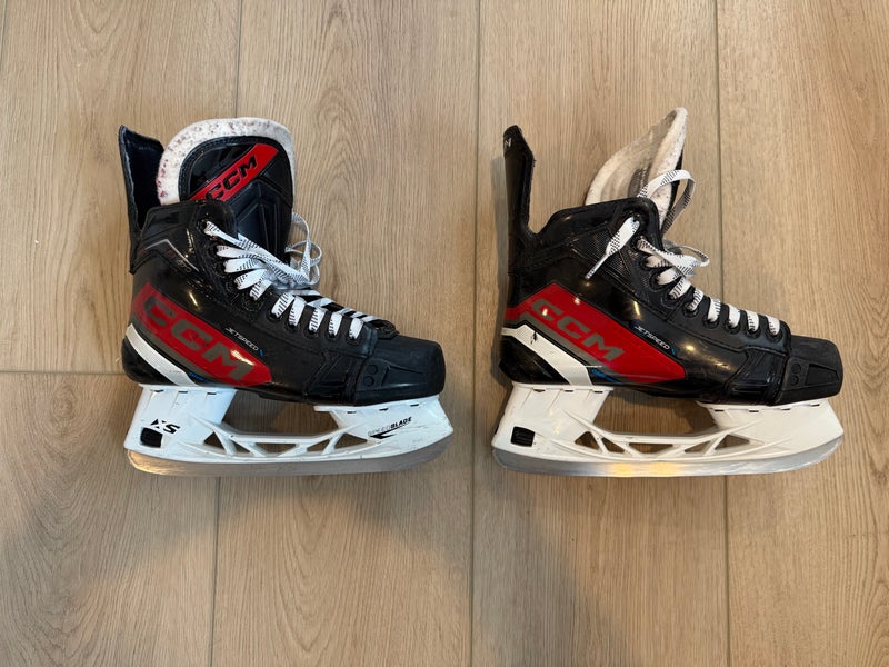 CCM JetSpeed FT670 Hockey Skates 6 (Used)