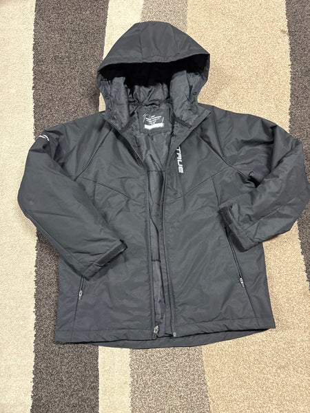 True NWOT Unrivaled Youth Jacket NWOT Youth Large