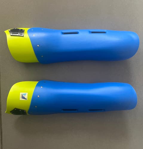 SkierQuest Shinguard - WC XL Pro - 18.5”