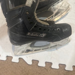 Bauer Supreme 180 Hockey Skates Regular Width Size 3 (Used)