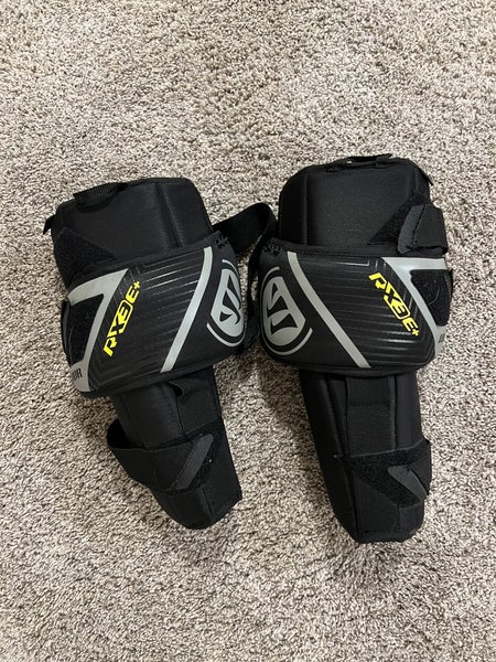 New Warrior Intermediate Goalie Knee Pads