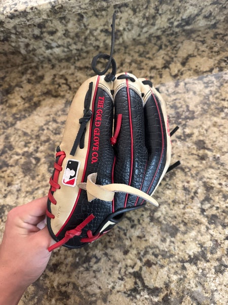 2025 Rawlings Heart of the Hide RH Infield Baseball Glove 11.5" (New)