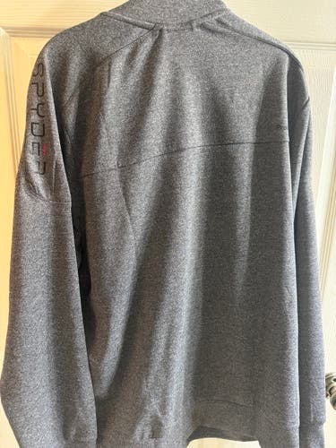 Silver Men's XL Spyder Sweatshirt (Used)