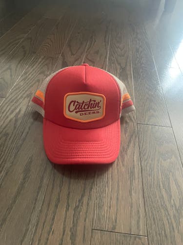 Catchin Deers Trucker Hat (New)