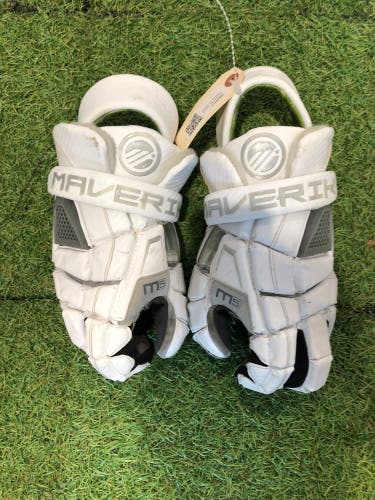 Maverik M5 Lacrosse Gloves 13" (Used)