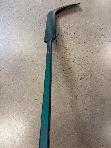 Senior Warrior Ritual V2 Pro Goalie Stick Regular 25" Paddle (Used)