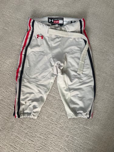 UA Football Pants: Gray Men's XXL Adult Under (Used)