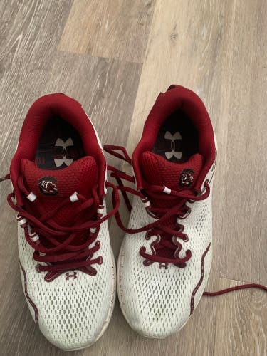 Unisex Size M 8.5 (W 9.5) Under Armour HOVR Golf Shoes (Used)