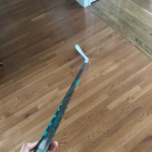 Senior Bauer Twitch Left Hand Hockey Stick P28 (Used)