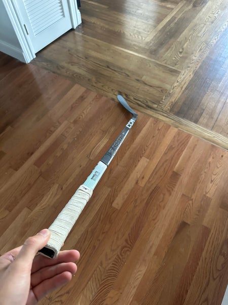 Senior CCM Jetspeed FT6 Pro Left Hand Hockey Stick P28M Pro Stock (Used)