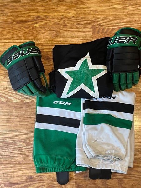 CCM Gloves 12" (Used)