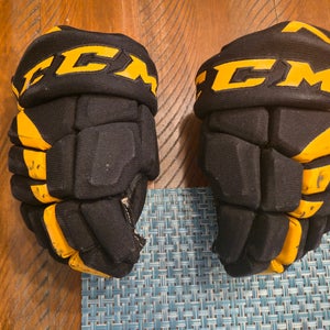 CCM JetSpeed FT485 Gloves 10" (Used)
