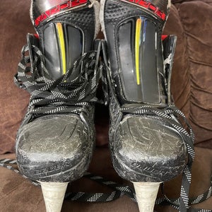 Bauer Vapor 2X Pro Hockey Skates Size 4 (Used)