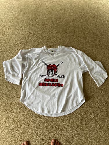 White XL Men's Unbranded Jersey (Used)