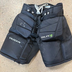 Black Junior Small Vaughn Ventus SLR3 Hockey Goalie Pants (Used)