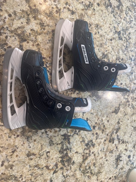 2021 Bauer XLP Hockey Skates Regular Width 11 (Used)