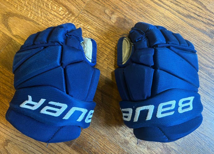 Bauer Gloves 10" (Used)
