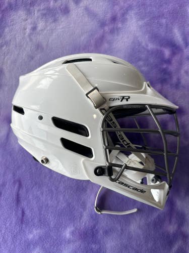 White Adult Cascade CPV-R Helmet (Used) XXS