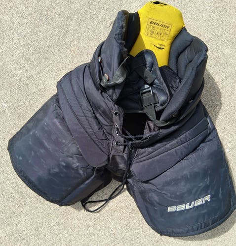 Intermediate Medium Bauer Supreme One.9 Hockey Goalie Pants (Used)