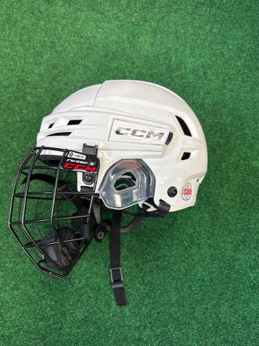 White CCM Tacks 720 Helmet (Used) | Medium