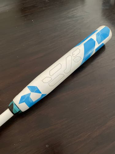 2023 DeMarini CF Composite Bat (-11) 18 oz 29" (Used)