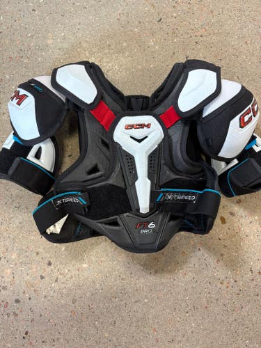 Medium Junior CCM Jetspeed FT6 Pro Shoulder Pads (Used)