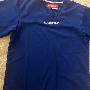 Blue Small / Medium Kids Unisex CCM Jersey (New)