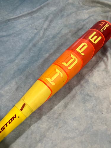 2025 Easton Hype Fire Composite Bat USABat Certified (-10) Composite 19 oz 29" (Used)