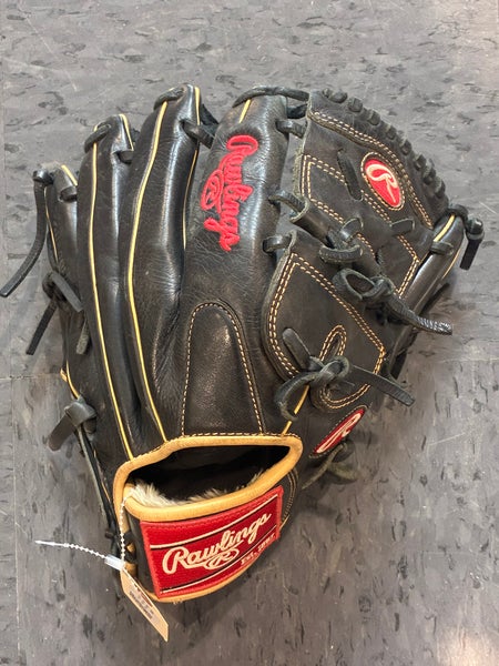 Black Rawlings Gold Glove Elite RH Pitcher's Baseball Glove 12" (Used)