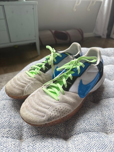 Blue Men's Size M 9.0 (W 10.0) Adult Nike Shoes (Used)