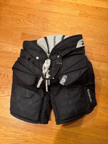 Junior Large Reebok 9K Hockey Goalie Pants (Used)
