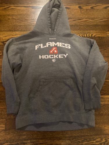 Adirondack Flames Hoodie! (AHL)
