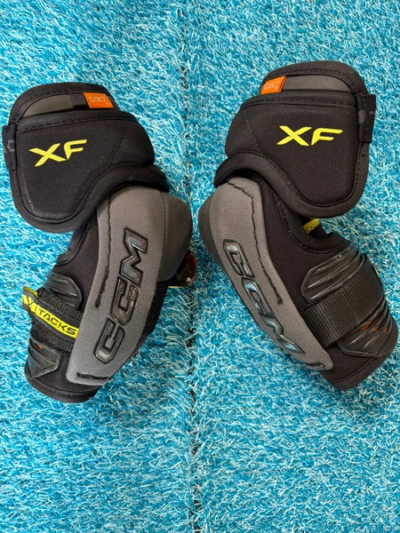 Junior Large CCM Tacks XF Elbow Pads (Used)