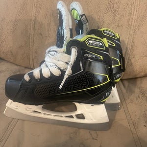 Bauer GSX Hockey Goalie Skates 11 (Used)