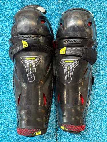 Bauer Vapor Hyperlite Shin Pads 14" (Used)