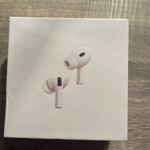 AirPod pro 2 with MagSafe charging case