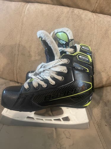 Bauer GSX Hockey Goalie Skates 12.5 (Used)