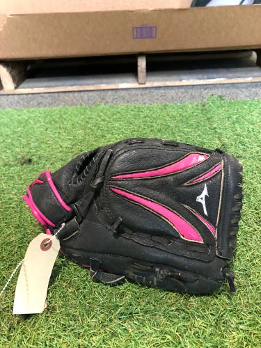 Mizuno Finch RH Pitcher's Softball Glove 11.5" (Used)