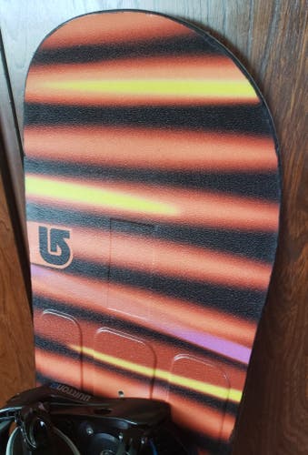 140cm BURTON LTR EASY RIDER STREAK SNOWBOARD w ADULT S-M BURTON BINDINGS *USED* CLEAN READY TO USE