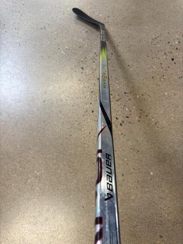 Senior Bauer Vapor Hyperlite 2 Hockey Stick Left Hand | P92 65 SR Flex (Used)