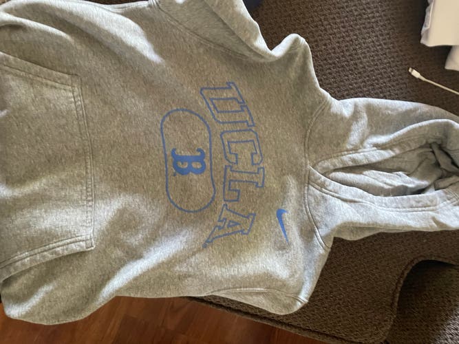 Boys Large UCLA Nike Sweatshirt (Used)