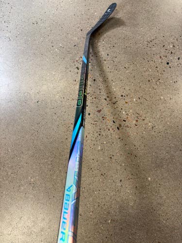Junior Bauer Nexus Tracer Hockey Stick Right Handed | P92 50 Flex(Used)