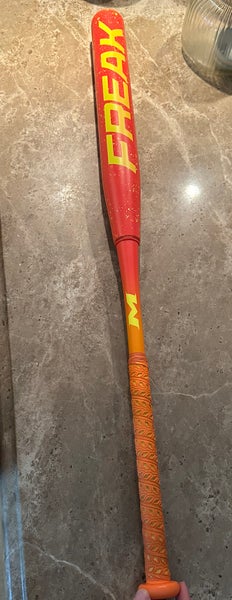 2025 Miken Freak Composite Bat (-7) 27 oz 34" (Used)