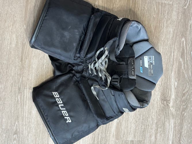 2023 Intermediate Small Bauer Elite Hockey Goalie Pants (Used)
