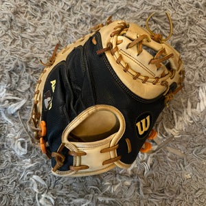 Wilson A2000 RH Catcher's Baseball Glove 34" (Used)