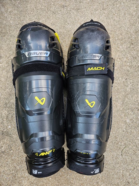 Intermediate Bauer Supreme Mach 14" Shin Pads (Used)