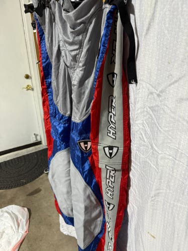 Hyper Large Inline Pants (Used)