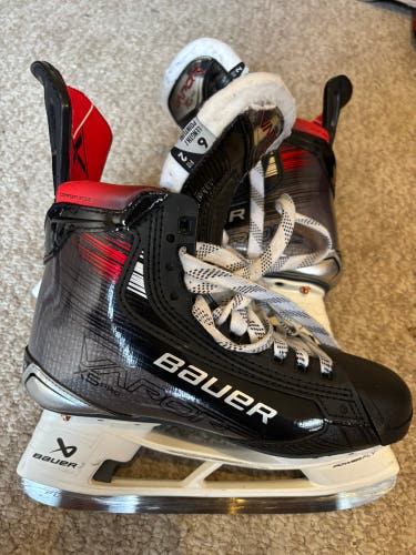 Bauer Vapor X5 Pro Hockey Skates Size 6 (New)